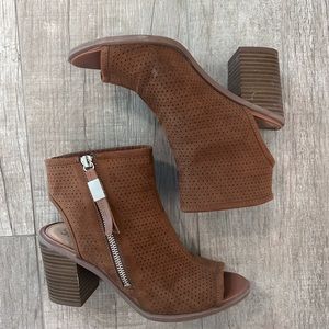 Brown ankle, open toed booties. Size 7.5 and great condition.